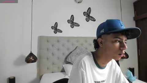 Snapshot of dikey_18 chatting on 12/05/24, 08:22 dikey_18 online show from 12/05/24, 08:22