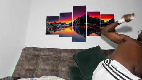 Snapshot of dilaan_carter chatting on 11/18/25, 03:49 joshua online show from 11/18/25, 03:49