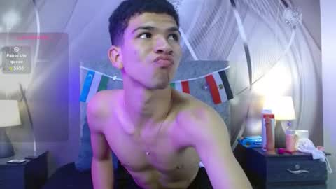 dilan_femboy_ online show from 07/01/26, 01:45