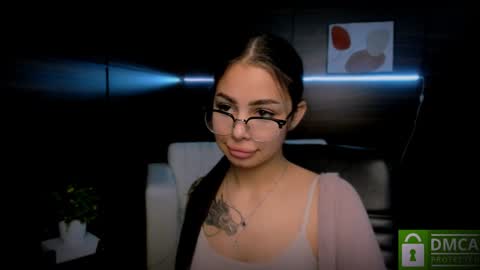 Snapshot of dilara_best chatting on 12/20/24, 12:27 Dilyanude in pvt online show from 12/20/24, 12:27