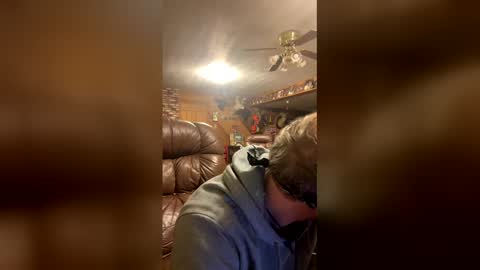 Snapshot of dilf_96 chatting on 02/05/26, 03:22 Daddy online show from 02/05/26, 03:22