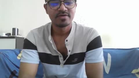 Snapshot of dilip_09 chatting on 09/12/25, 02:11 dilip_09 online show from 09/12/25, 02:11