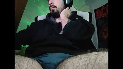 Snapshot of dimas22222 chatting on 03/10/25, 09:32 dimas22222 online show from 03/10/25, 09:32