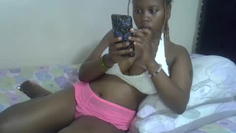 Snapshot of dime010 chatting on 02/03/25, 10:11 dime online show from 02/03/25, 10:11