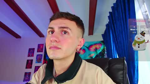 Snapshot of dimitri_bilak_ chatting on 12/06/24, 10:19 Julian Independent Model online show from 12/06/24, 10:19