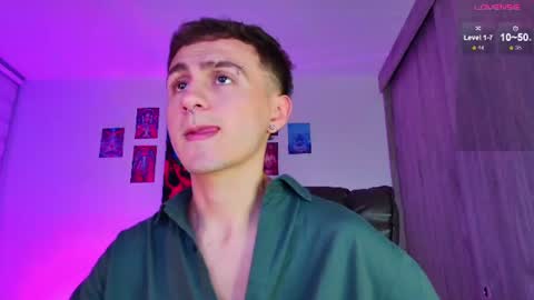 Julian Independent Model online show from 07/03/26, 12:06