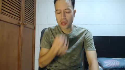 Snapshot of dimitri_quiet chatting on 03/10/26, 09:36 Dimitri online show from 03/10/26, 09:36