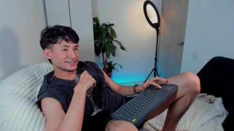 Fabian online show from 12/28/24, 02:54