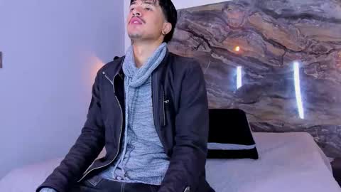 Dimitri online show from 09/15/25, 12:05