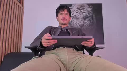 Dimitri online show from 10/09/25, 07:45