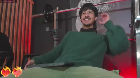 Dimitri online show from 10/25/25, 07:41