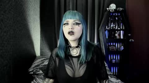 Snapshot of dimmuanddarkness chatting on 02/16/25, 12:41 dimmuanddarkness online show from 02/16/25, 12:41