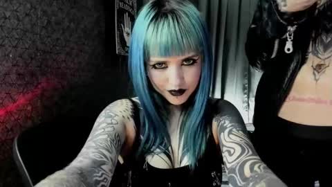 Snapshot of dimmuanddarkness chatting on 02/28/25, 07:15 dimmuanddarkness online show from 02/28/25, 07:15
