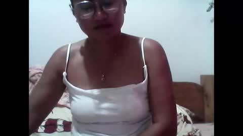 Snapshot of dimple_42 chatting on 09/30/25, 11:04 Dimple online show from 09/30/25, 11:04