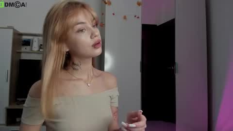 Snapshot of din_star chatting on 11/09/25, 08:23 Dina online show from 11/09/25, 08:23