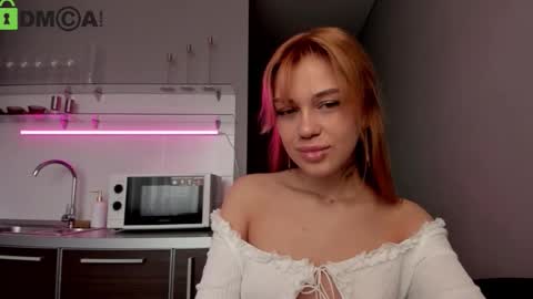 Snapshot of din_star chatting on 03/13/26, 07:04 Dina online show from 03/13/26, 07:04