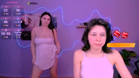 dina_bloom online show from 04/09/26, 06:24