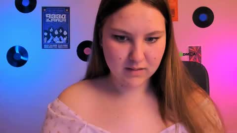 dina_bloom online show from 05/06/26, 06:46