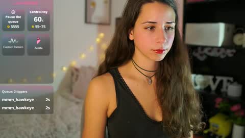 Snapshot of dina_caguimbal chatting on 01/09/26, 02:42 Dina online show from 01/09/26, 02:42