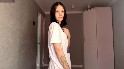 Amelia online show from 04/06/26, 10:16