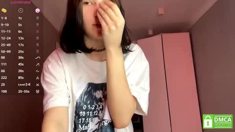 Amelia online show from 04/24/26, 11:12