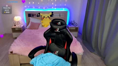 Dina online show from 02/01/25, 09:00