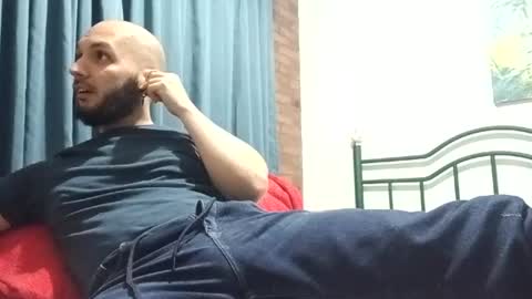 Snapshot of dinchtcams chatting on 07/06/26, 05:48 Dincht online show from 07/06/26, 05:48