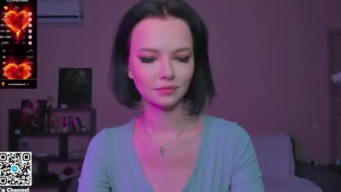 Snapshot of dindin_ chatting on 11/06/25, 01:34 Jessie online show from 11/06/25, 01:34