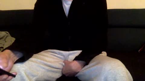 dinnerout1111 online show from 01/07/25, 06:03