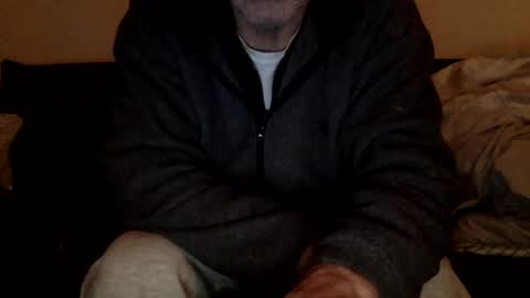 dinnerout1111 online show from 01/13/25, 12:41