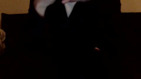 dinnerout1111 online show from 01/19/25, 10:39