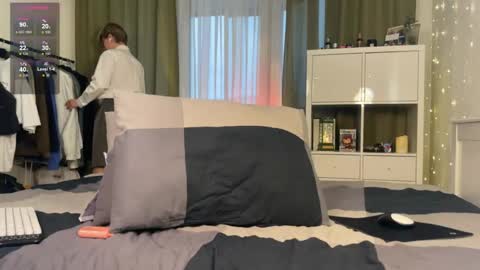 Vlad Dinovich online show from 12/17/25, 11:38