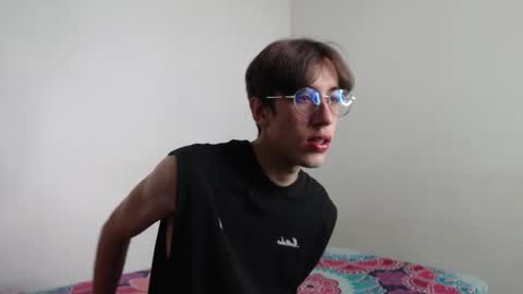 Snapshot of dio_star chatting on 11/15/25, 12:56 Dio online show from 11/15/25, 12:56