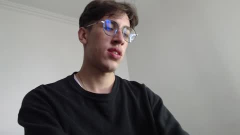 Snapshot of dio_star chatting on 11/28/25, 12:41 Dio online show from 11/28/25, 12:41