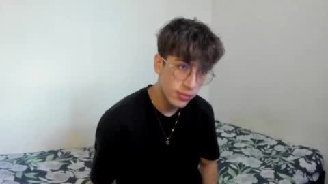 Snapshot of dio_star chatting on 12/19/25, 12:56 Dio online show from 12/19/25, 12:56