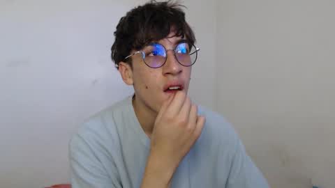 Snapshot of dio_star chatting on 01/17/26, 08:23 Dio online show from 01/17/26, 08:23