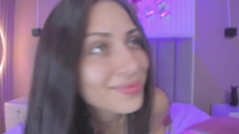 Snapshot of diosa_cristal chatting on 05/13/26, 05:16 Cristal online show from 05/13/26, 05:16