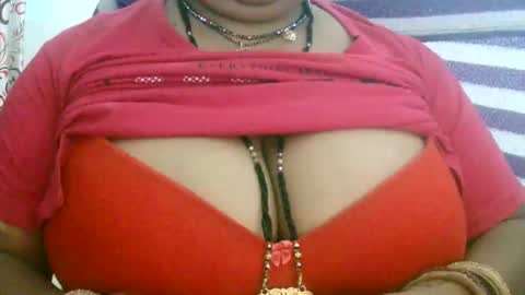 Snapshot of dipa2345 chatting on 10/10/25, 06:51 dipa2345 online show from 10/10/25, 06:51