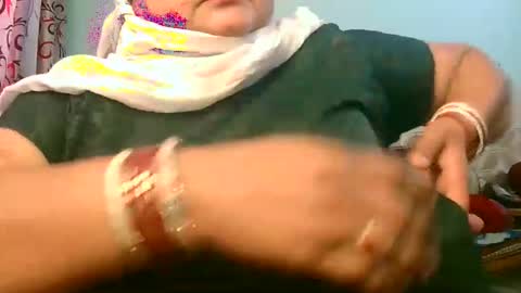 Snapshot of dipa2345569393 chatting on 04/02/26, 11:19 dipa2345569393 online show from 04/02/26, 11:19