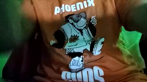 Snapshot of dipstik11 chatting on 10/24/25, 07:38 DIPSTIK online show from 10/24/25, 07:38