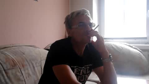 Adam Carla online show from 06/05/26, 09:26
