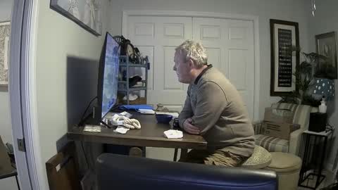 Snapshot of dirkpitt223 chatting on 01/12/25, 02:24 DirtkPitt Fun guy working online show from 01/12/25, 02:24