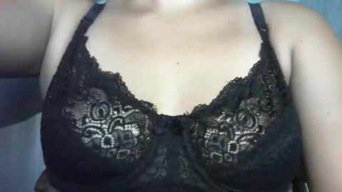 Snapshot of dirtigame chatting on 12/04/25, 10:13 dirtigame online show from 12/04/25, 10:13