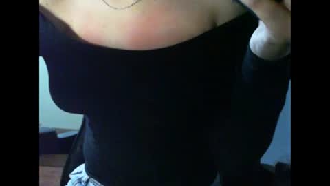 Snapshot of dirtigame chatting on 04/12/26, 10:48 dirtigame online show from 04/12/26, 10:48