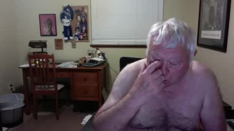 dirtrider195080438 online show from 05/13/26, 05:05