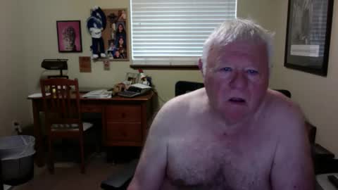 dirtrider195080438 online show from 05/15/26, 02:02