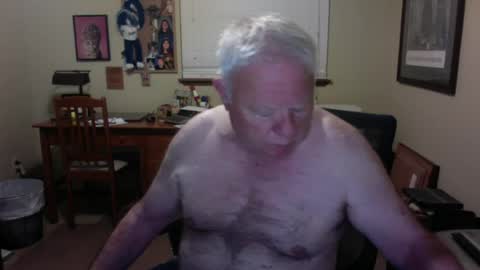 dirtrider195080438 online show from 06/29/26, 04:52
