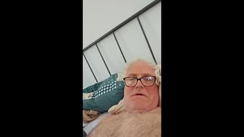 Snapshot of dirty69oldman chatting on 02/25/26, 04:38 dirty69oldman online show from 02/25/26, 04:38