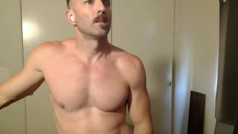 Snapshot of dirty_birdy_ chatting on 05/20/26, 09:54 dirty_birdy_ online show from 05/20/26, 09:54