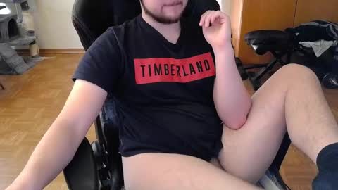 Snapshot of dirty_fun_boy chatting on 03/11/25, 01:45 dirty_fun_boy online show from 03/11/25, 01:45